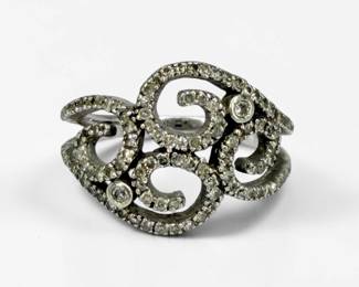 10K White Gold Diamond Ring