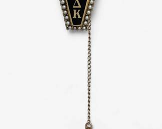 Sigma Delta Kappa 10K Gold Pin W/ Pearls