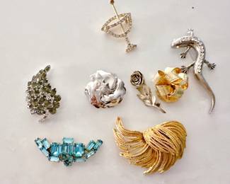 Ladies Brooches