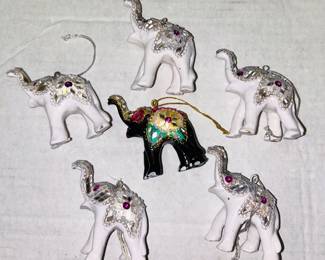 Elephant ornamnets with mirror mosiac