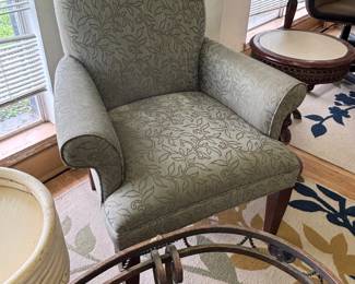 Pair of upholstered chairs 