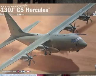 Italeri Lockheed Martin C130J C5 Hercules Model Kit  148 Scale New in Box