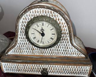 White wicker mantel clock