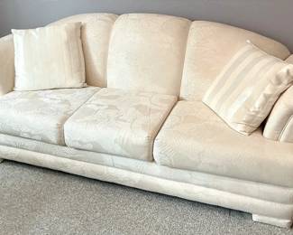 Bassett Pearl Sofa