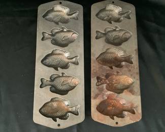 Lodge Cast Iron Fish Molds