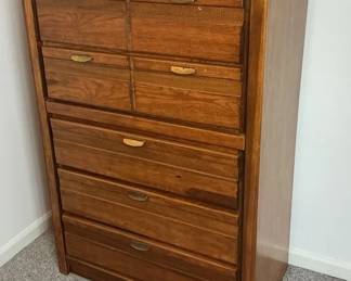 MCM Oak Tail Dresser