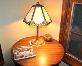 Slag glass lamp E.M. & Co. (Edward Miller & Co.) late 1800s to the 1920s