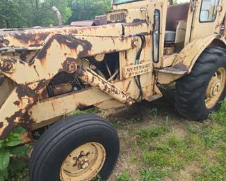 DYNAHOE Loader Backhoe non working