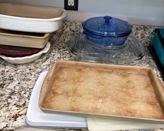 015 Pampered Chef Baking Pans And Glass Cookware