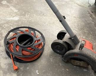 Black  Decker Electric Edge Hog Lawn Edger Trencher