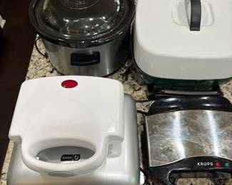 Waffle Makers, Electric Skillet, Crock Pot