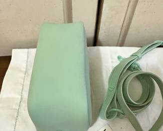 #261	Tory Burch Perrry Bombe Camera/crossbody bag in mint matte leather double zip remoable strap 	 $70.00 			