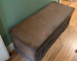 #273	Dillingham cedar chest w/Tray 47x19x23 as is henge on top needs screws.	 $75.00 			