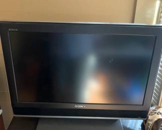 #247	Sony 25 inch tv 	 $25.00 			