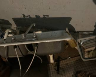 #276	Double case iron porclain sink 33x22 YOU MOVE FROM BASEMENT	 $25.00 			