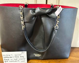 #263	Victoria Secret weekender tote bag black w red interior goldware NWT	 $28.00 			