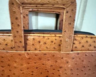 #265	Scully Ostrick zip binder w/ drop handles vintage light weat on corner	 $25.00 			