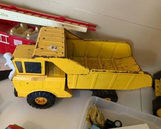 #088	Tonka Metal Dump Truck - 16" Long	 $20.00 			