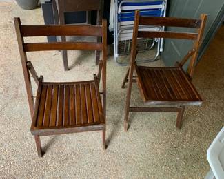 #115	Set of 2 Wooden Folding Chair	 $20.00 			