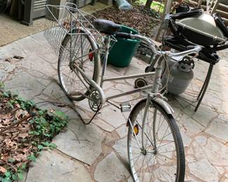 #123	Vintage Sears girls bicycle w/Double Back Baskets - 25"	 $45.00 			