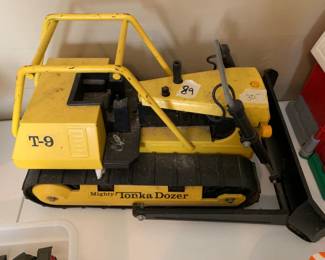 #089	Tonka Metal Bull Dozer 	 $30.00 			