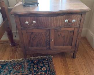 #156	Wood Bedside table w/1 Curved Front Drawer & 2 doors - 32x18x29	 $175.00 			