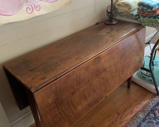 #151	Primitive Gate-leg Drop-Side Table - 14-46x46x29	 $175.00 			