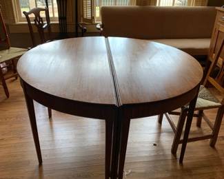 #001	double gate leg dining table with 6 mixed cain set chairs 54-99x54x30	 $550.00 	   	 	
