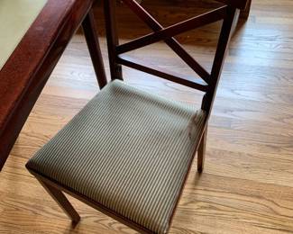 #009	antique folding table and 4 wood folding chairs 32 square  table x28 tall	 $50.00 			