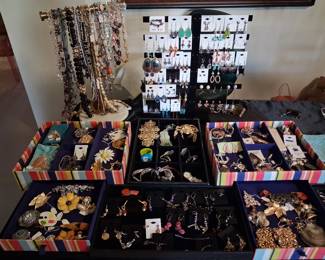 Jewelry table!