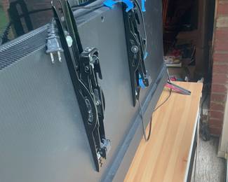 $675.00-TCL Roku TV, Model 65R635, Includes Wall Mount