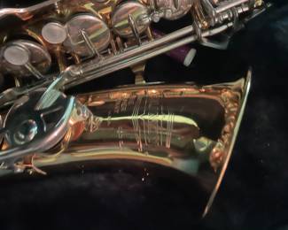 $397.00 - Bundy II Alto Saxophone by Selmer USA with Hard Case