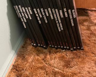 $22.00 - Planet Earth Hardcover Book Collection, 15 Volumes