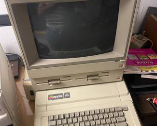 $1200.00 - Vintage Apple IIe Computer System with Apple Monitor IIe Dual Disk Drives & Software Disks
