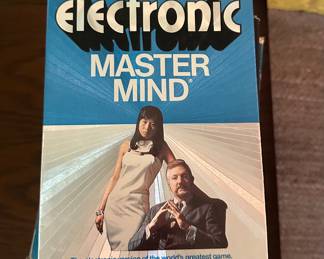 $25.00 - Invicta Electronic Master Mind Game 1977