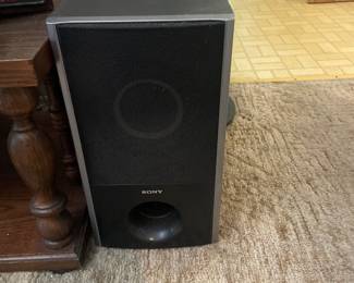 $75.00 - Sony 5.1 Surround Sound Home Theater System, Includes DVD Receiver, 4 Speakers