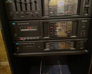 $325.00 - Vintage Savoy Classique A1000 Stereo System with Direct Drive Turntable, Cassette Deck and Speakers - Includes Cabinet