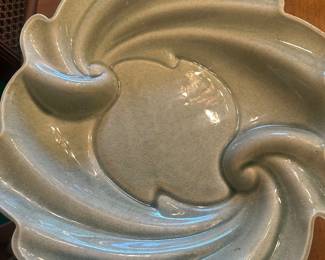 $30.00 - Claire Lerner California Pottery Bowl (Model #260)