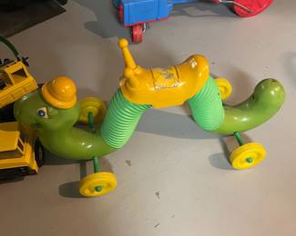 $38.00 - Vintage Caterpillar Ride-On Toy Wiggly Inchworm