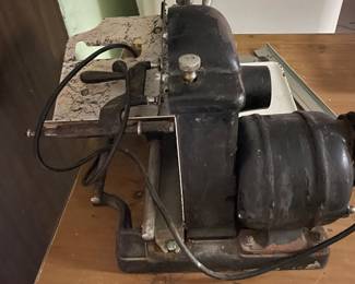 $65.00 - Vintage Merico Electric Meat Slicer, Heavy Cast Iron Kitchen Deli Slicet