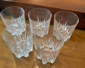 $28.00 - Set of 5 Crystal Glasses