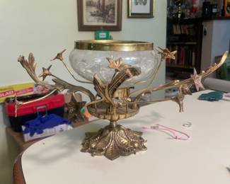 $54.00 - Hollywood Regency Gold Tone Metal Centerpiece Bowl with Glass Insert, Leaf & Star Design