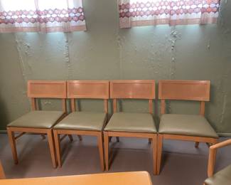 $475.00 - Mid Century Danish Dining Set, Expandable Table with 2 Captain Chairs and 4 Chairs