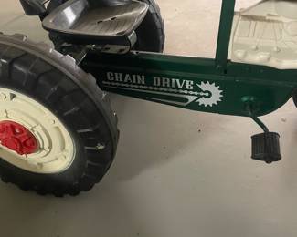 $175.00 - Vintage AMF Big 4 Chain Drive Pedal Tractor