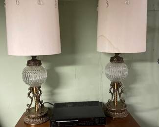 $165.00 -Pair of Mid-Century Hollywood Regency Crystal Large Brass Cut Crystal Table Lamps