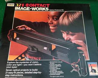$25.00 - Unopened 321-Contact Image-Works Optical Science Optical Science Kit by Gabriel 1981