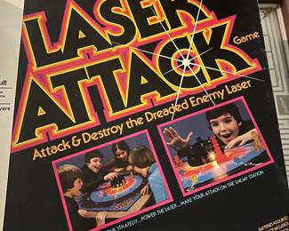 $18.00 - 1978 Milton Bradley Laser Attack