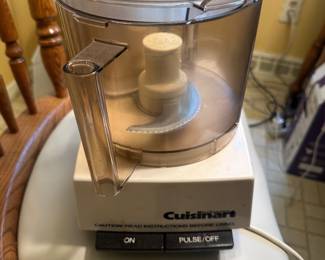 $75.00 - Vintage Cuisinart DLC-7 Series Food Processor with Accessories