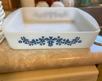 $22.00 - MId Century Milk Glass Blue Snowflake Casserole Square Baking Dish