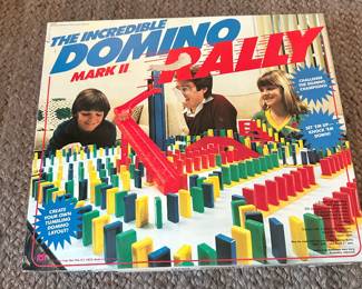 $15.00 - The Incredible Domino Rally Game